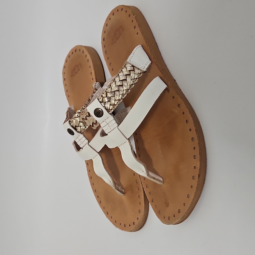 UGG Audra Thong Sandals White and Metallic Gold Size 7